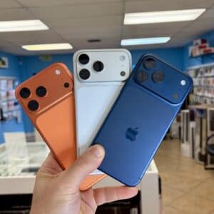 iPhone 17 Pro Max Unlocked All colors Available with Apple care till 2027