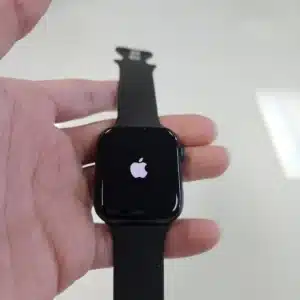 Apple Watch SE 44MM Black Cellular (Unlocked)