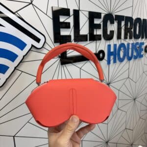 AirPods Max Apple Original AirPods Red Color in excellent condition