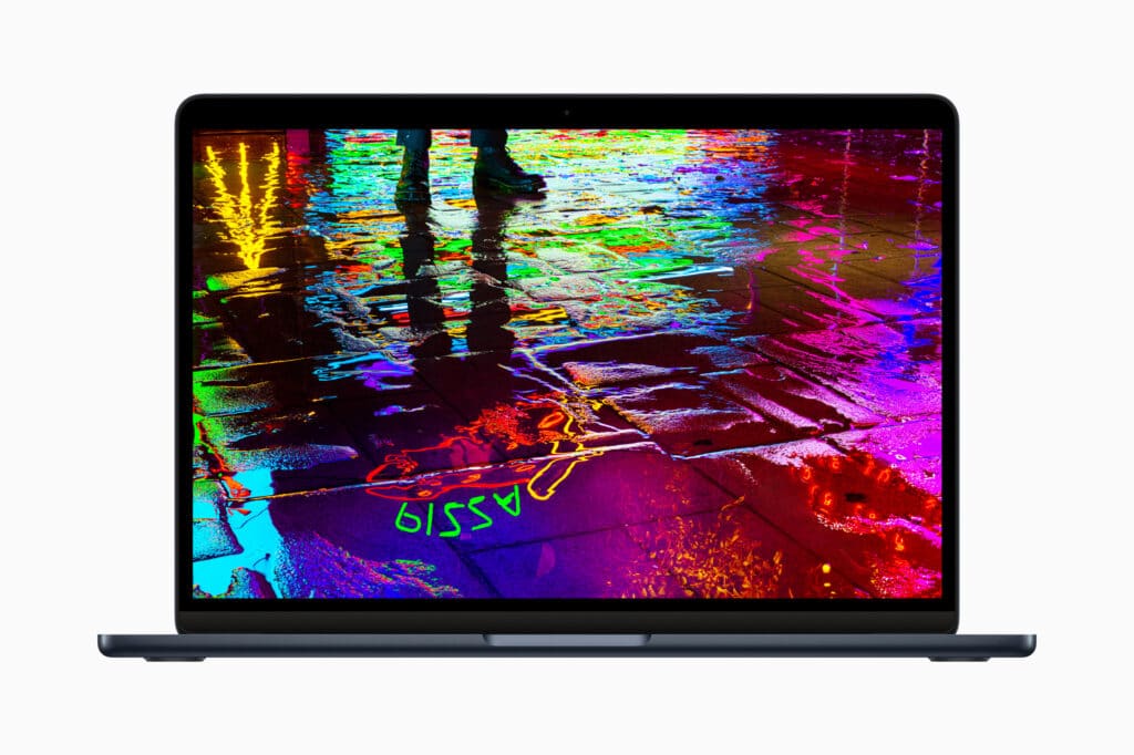MacBook Air M2 model-family product image; color and condition may differ