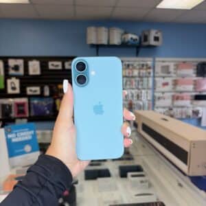iPhone 16 Teal 128GB Factory Unlocked with Excellent Condition Battery At 95%