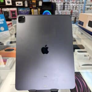 iPad Pro 12.9/ 3-cameras/ 128GB/ Excellent condition