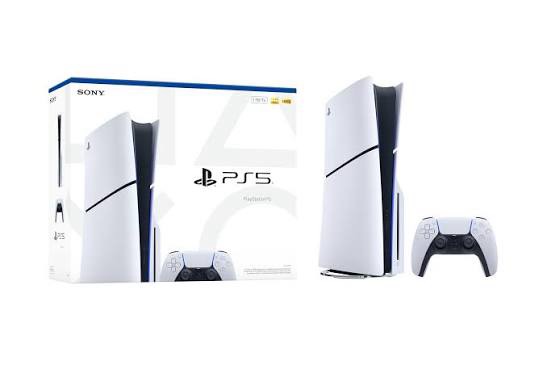 PS5 Slim 1TB — Photo provided by Electronics House for this product group. Check the selected device condition.
